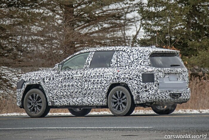 Los Aranceles De Trump Podrían Obligar A Toyota A Construir El Próximo RAV4 En Estados Unidos | Carscoops